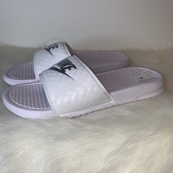 Nike Sandal - Picture 3 of 6